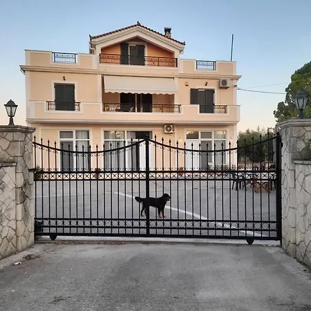 Dadee's Grande * לגאנאס