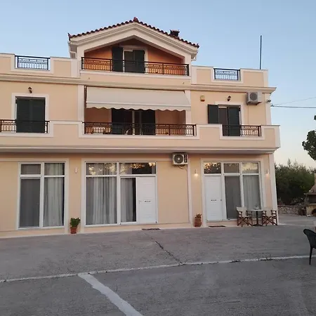 Dadee's Grande * Laganas