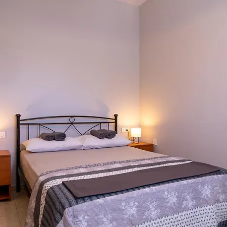 Dadee's Grande Apartmán *